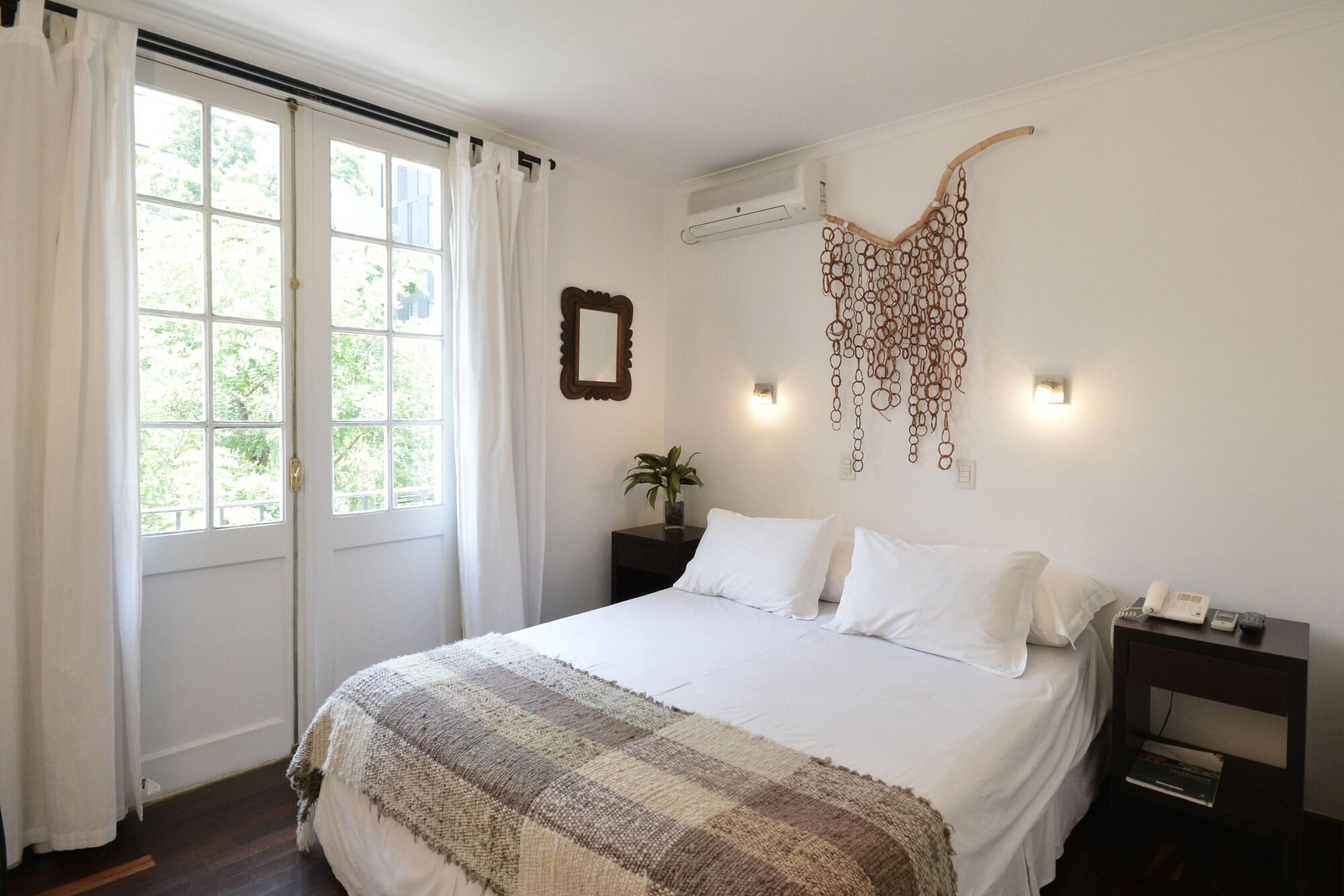 Meridiano Sur Petit Hotel Santiago Exterior photo